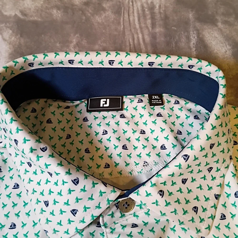 FootJoy TPC Scottsdale Mens 2XL Golf Polo Shirt White Sailboat Palm Tree Print